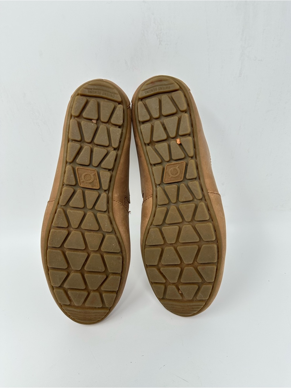 Born Sebra Brown Leather Flat with Cautioned Sole Women's Size 8W - Picture 7 of 15